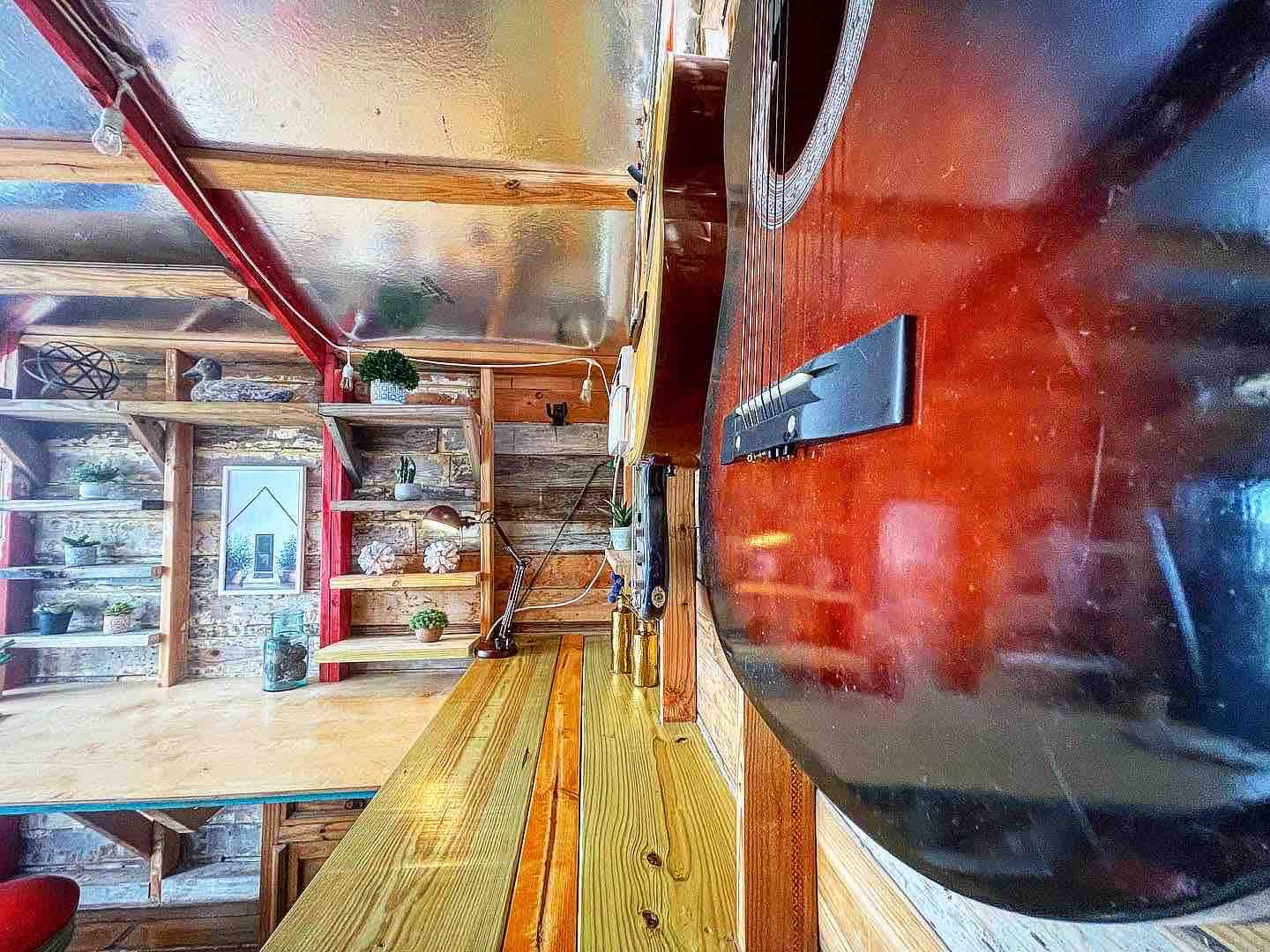 Casa Paradiso — interior and setting